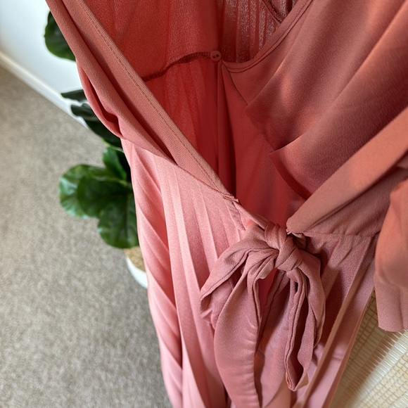 ASOS Maternity Pleated Pink Dress - Picture 5 of 7